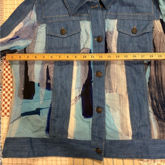 Artistic Blue Patchwork Denim Jacket for Women - Picture 7 of 8